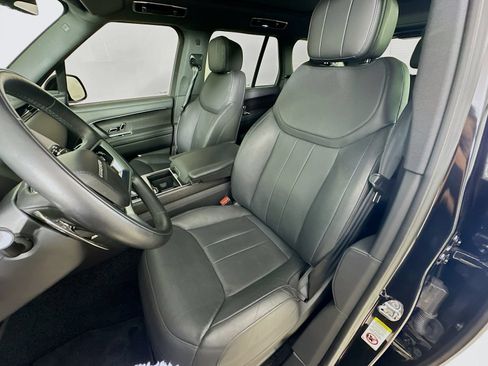 Used 2024 Land Rover Range Rover SE AWD/4WD image 32
