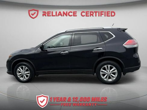 Used 2015 Nissan Rogue SV image 3