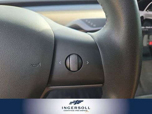 Used 2021 Tesla Model 3 Standard Range Plus image 27