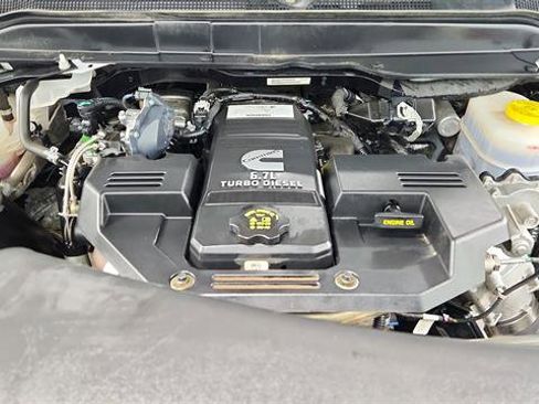 Used 2024 RAM 2500 Big Horn image 33