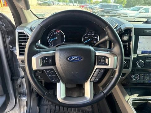 Used 2021 Ford F250 Lariat w/ Lariat Ultimate Package AWD/4WD image 21