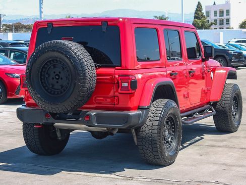 Used 2021 Jeep Wrangler Unlimited Rubicon AWD/4WD image 14