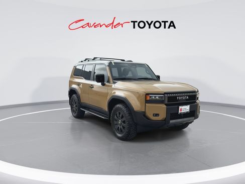 Certified 2025 Toyota Land Cruiser w/ Premium Package AWD/4WD image 2