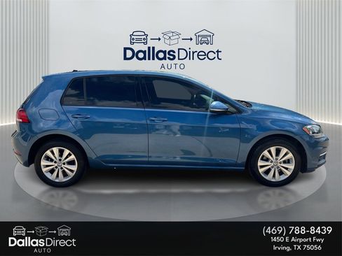 Used 2021 Volkswagen Golf 4-Door image 5