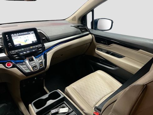 Used 2022 Honda Odyssey Elite image 25