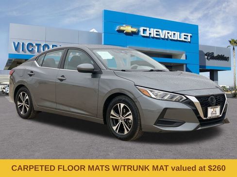 Used 2022 Nissan Sentra SV image 3