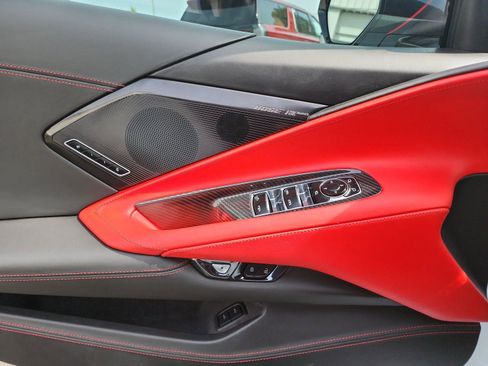 Used 2023 Chevrolet Corvette Stingray Premium Conv w/ Z51 Performance Package RWD image 18