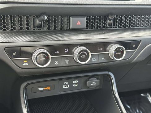 Used 2025 Honda CR-V EX image 27