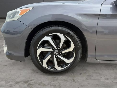 Used 2017 Honda Accord EX-L image 43