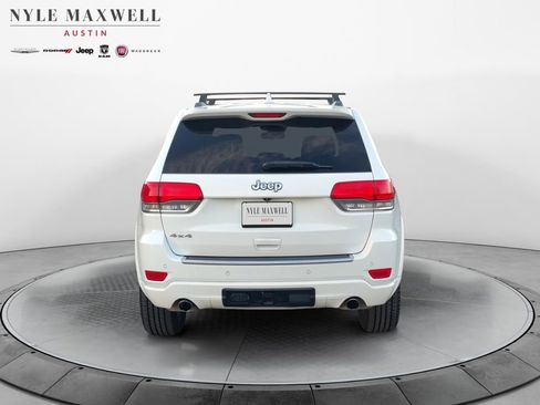 Used 2014 Jeep Grand Cherokee Overland w/ Advanced Technology Group image 14