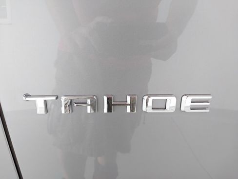 Used 2026 Chevrolet Tahoe LT AWD/4WD image 32
