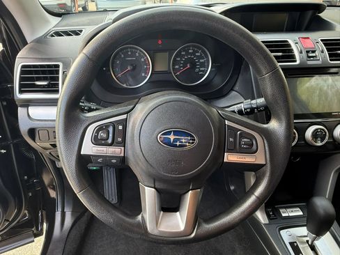 Used 2017 Subaru Forester 2.5i Premium w/ All-Weather Package AWD/4WD image 29