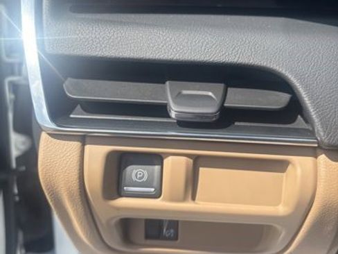 Certified 2025 Cadillac CT5 Premium Luxury image 27