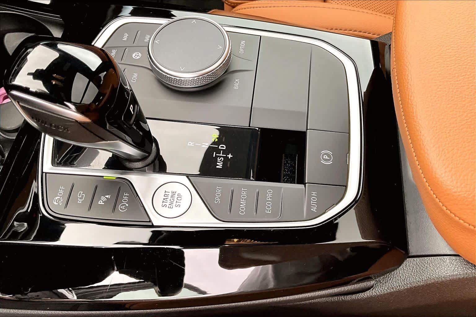 Used 2024 BMW X3 sDrive30i w/ Premium Package RWD image 17