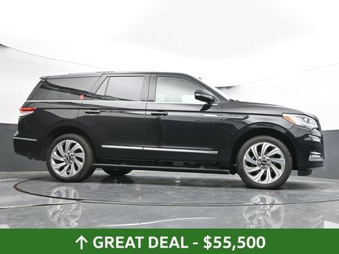 Used 2024 Lincoln Navigator Premiere image 52