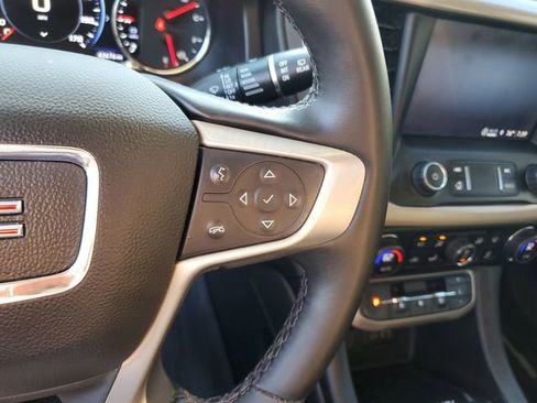 Used 2023 GMC Acadia Denali w/ Denali Ultimate Package FWD image 27