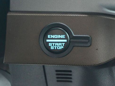 Used 2023 Ford Bronco Outer Banks image 17