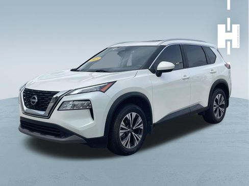 Used 2023 Nissan Rogue SV w/ SV Premium B Package FWD image 3