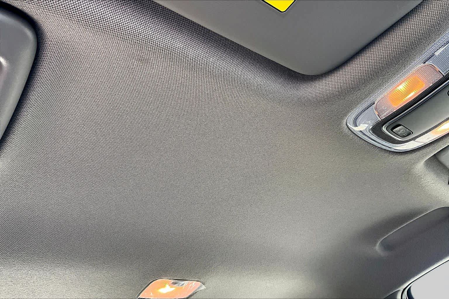 Used 2026 Hyundai Elantra Sport FWD image 14