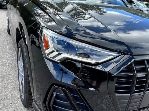 New 2025 Audi Q3 2.0T Premium image 12