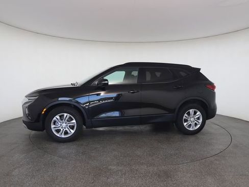 Used 2020 Chevrolet Blazer LT FWD image 6