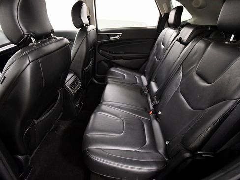 Used 2019 Ford Edge Titanium w/ Canadian Touring Package image 15