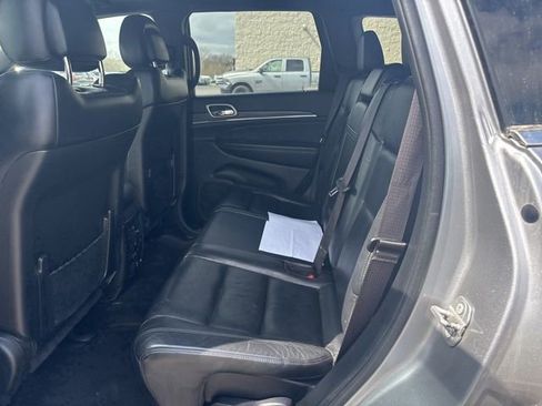 Used 2021 Jeep Grand Cherokee Limited image 18