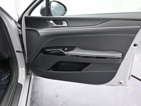 New 2026 Kia K5 GT-Line image 22
