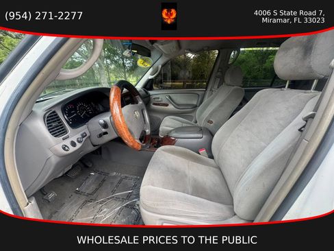 Used 2005 Toyota Sequoia SR5 RWD image 10