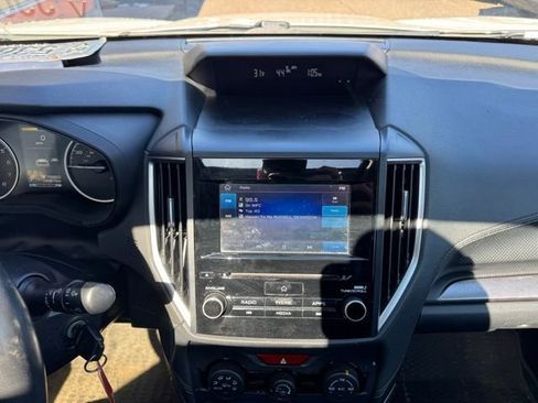 Used 2019 Subaru Forester Premium w/ All-Weather Package image 19