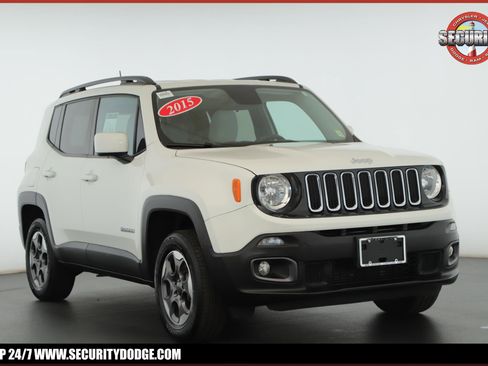 Used 2015 Jeep Renegade Latitude AWD/4WD image 1