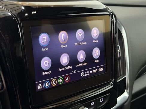 Used 2023 Chevrolet Traverse LT FWD image 17