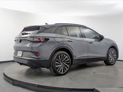 Used 2024 Volkswagen ID.4 Pro AWD/4WD image 8