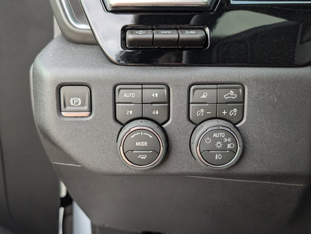 New 2026 Chevrolet Silverado 2500 High Country w/ High Country Premium Package AWD/4WD image 16