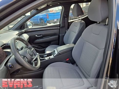 Used 2023 Hyundai Santa Cruz SEL w/ Activity Package FWD image 17