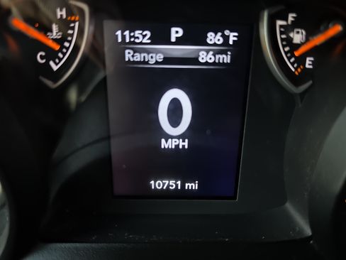 Used 2025 Jeep Wrangler Sport AWD/4WD image 23