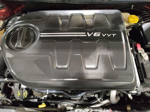 Used 2015 Jeep Cherokee Limited w/ Luxury Group image 30