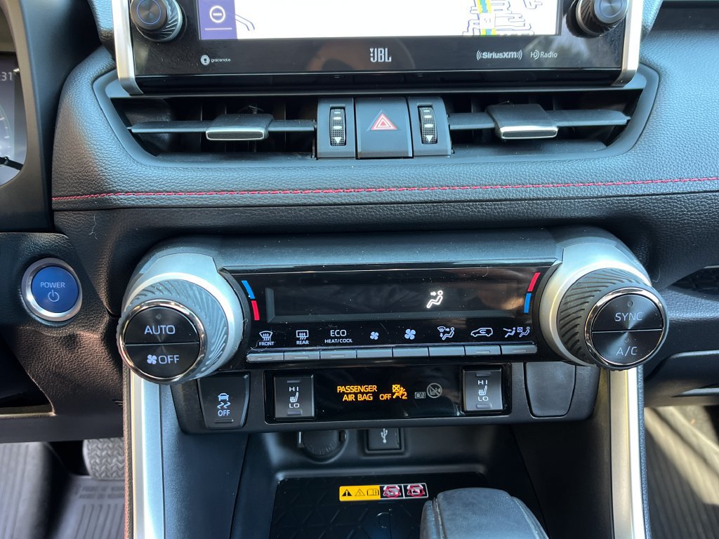 Certified 2022 Toyota RAV4 XSE w/ Weather Package AWD/4WD image 17