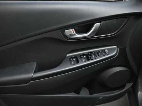Used 2023 Hyundai Kona SEL w/ Cargo Package FWD image 14