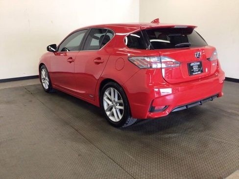Used 2014 Lexus CT 200h w/ Seat Comfort Package FWD image 6