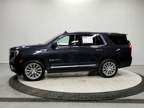 Used 2023 GMC Yukon Denali image 4