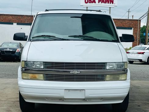 Used 2004 Chevrolet Astro w/ LS Preferred Equipment Group RWD image 2
