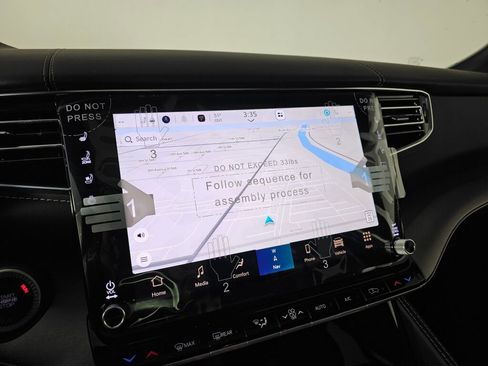 New 2026 Jeep Grand Wagoneer Limited image 29