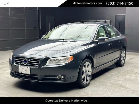 Used 2011 Volvo S80 3.2 image 1