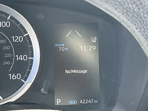 Used 2020 Toyota Corolla LE image 9