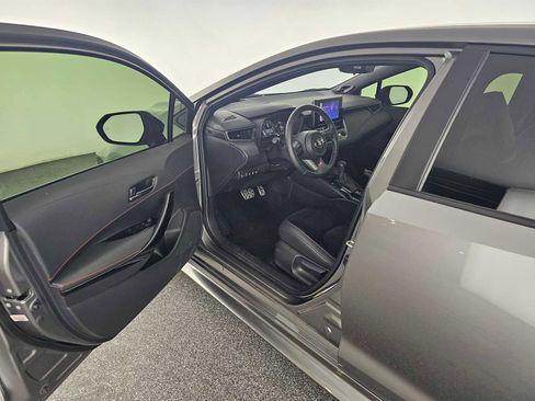 Used 2025 Toyota Corolla Premium Plus image 19