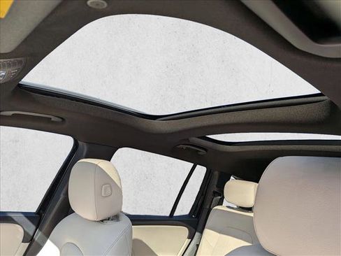 New 2026 Mercedes-Benz GLB 250 4MATIC image 14