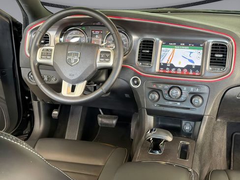 Used 2014 Dodge Charger SXT Plus RWD image 19