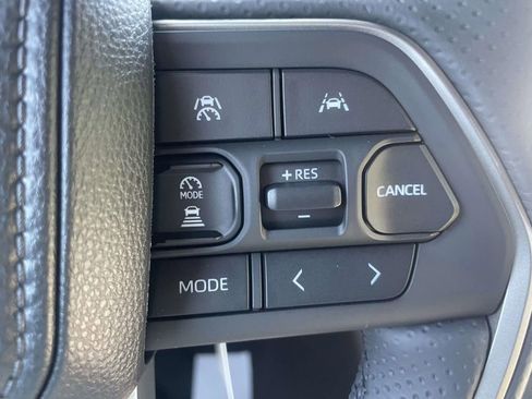 New 2026 Toyota 4Runner SR5 image 17