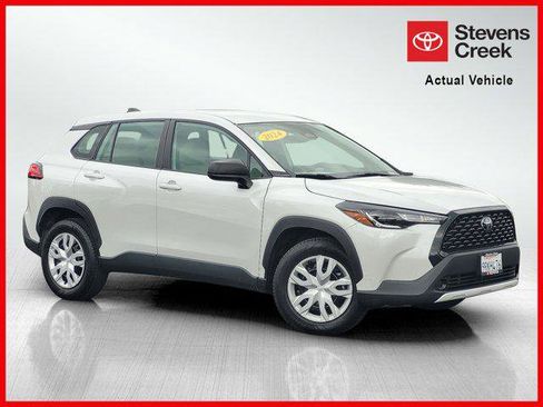 Certified 2024 Toyota Corolla Cross L image 1